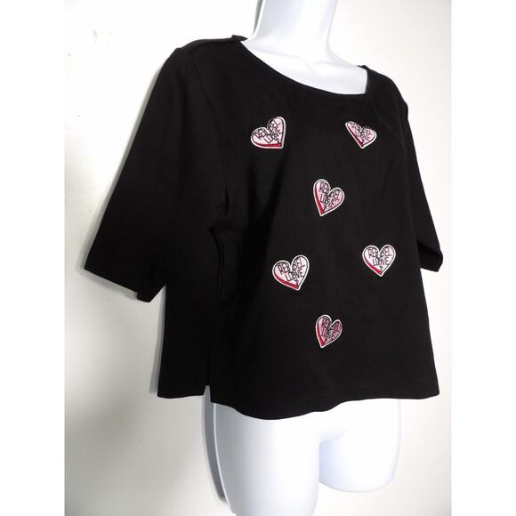 Torrid 1 1X Rebel Wilson Top Patchwork Black Hearts Short Sleeve Love - Picture 4 of 12